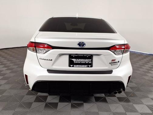 2024 Toyota Corolla Hybrid SE