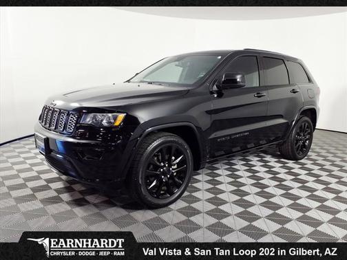 2018 Jeep Grand Cherokee Altitude