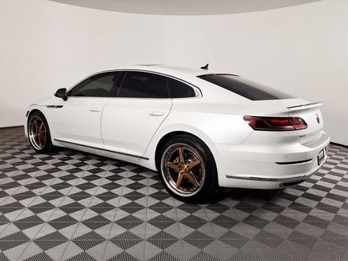 2023 Volkswagen Arteon SEL R-Line