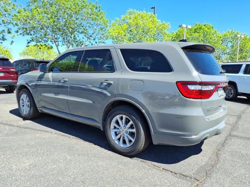 Destroyer Gray Clearcoat 2026 Dodge Durango GT