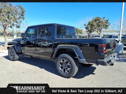 2026 Jeep Gladiator Sahara