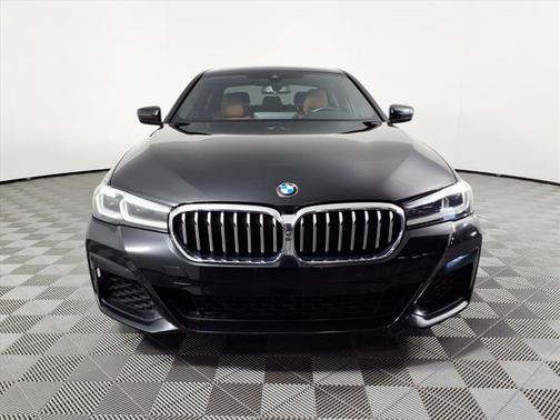 2021 BMW 530 i
