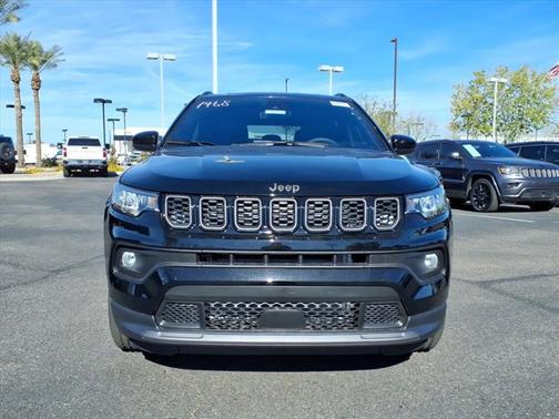Diamond Black Crystal Pearlcoat 2026 Jeep Compass Latitude Altitude