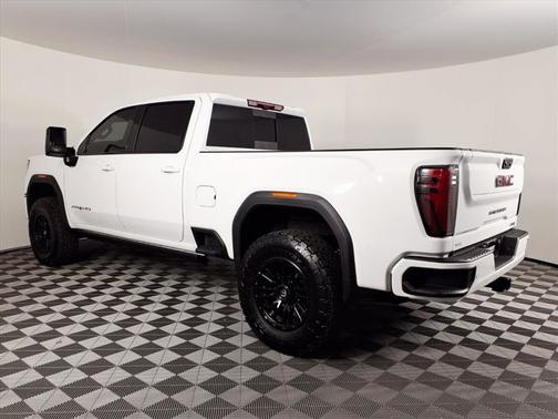2026 GMC Sierra 2500 AT4