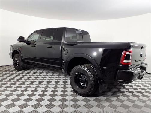 2022 RAM 3500 Laramie