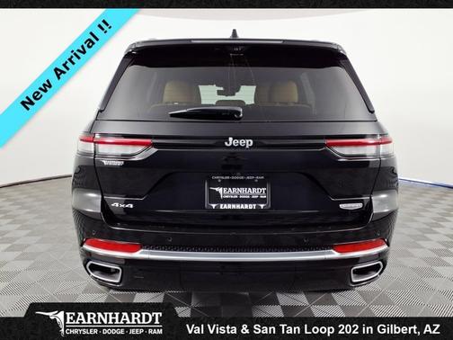 2023 Jeep Grand Cherokee Summit
