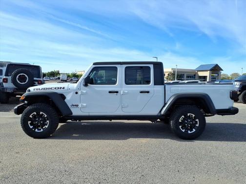 Bright White Clearcoat 2026 Jeep Gladiator Rubicon