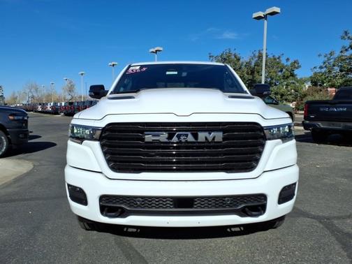 Bright White Clearcoat 2026 RAM 1500 Laramie
