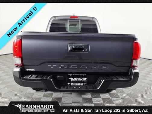 2022 Toyota Tacoma Base