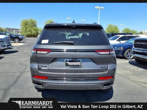 2025 Jeep Grand Cherokee Summit Reserve