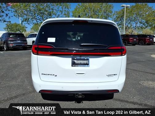 2026 Chrysler Pacifica Limited