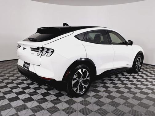 2021 Ford Mustang Mach-E Premium