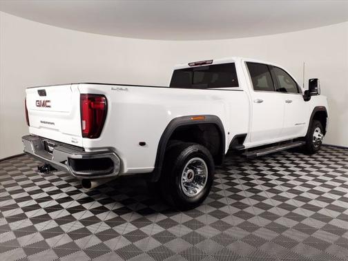 2023 GMC Sierra 3500 SLT