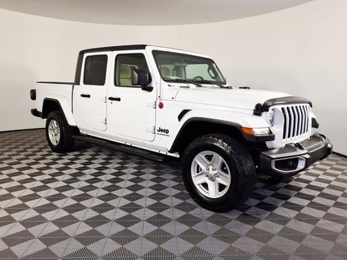 Bright White Clearcoat 2021 Jeep Gladiator Sport S