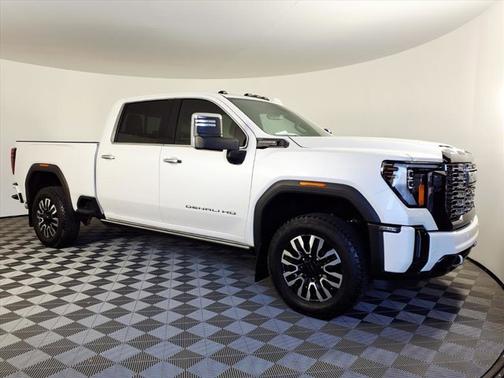 2024 GMC Sierra 2500 Denali