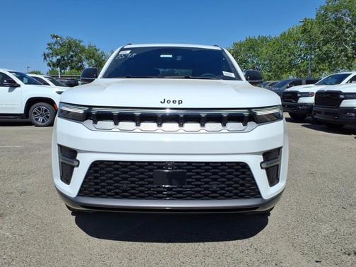 Bright White Clearcoat 2026 Jeep Grand Wagoneer BASE