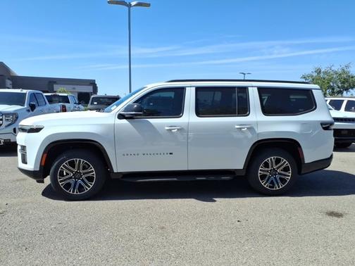 Bright White Clearcoat 2026 Jeep Grand Wagoneer BASE