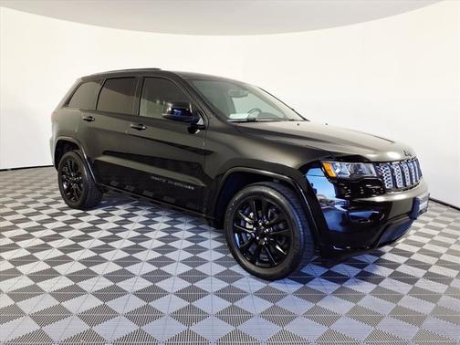 2018 Jeep Grand Cherokee Altitude