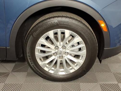 2024 Cadillac XT4 FWD Luxury