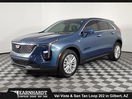 2024 Cadillac XT4 FWD Luxury