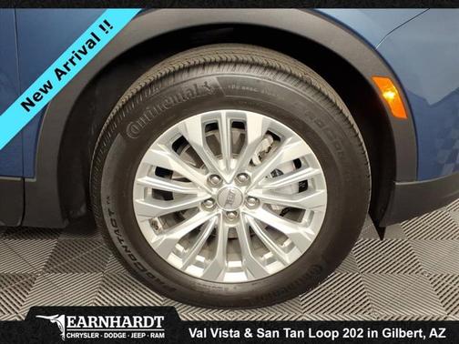 2024 Cadillac XT4 FWD Luxury