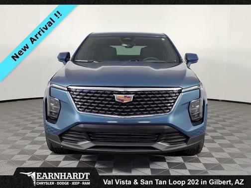 2024 Cadillac XT4 FWD Luxury