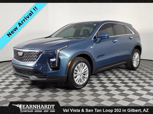 2024 Cadillac XT4 FWD Luxury