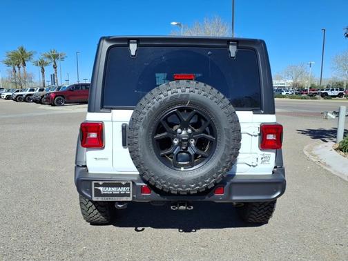 Bright White Clearcoat 2026 Jeep Wrangler Willys