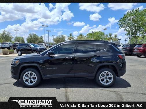 2025 Jeep Compass Latitude