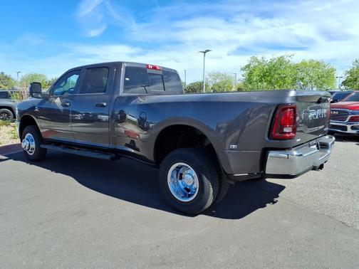 Granite Crystal Metallic Clearcoat 2026 RAM 3500 Tradesman