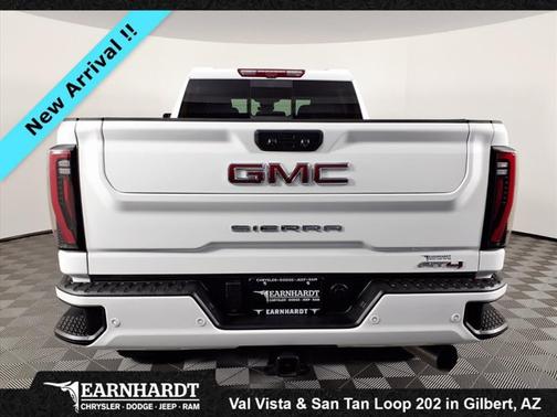 2025 GMC Sierra 2500 AT4