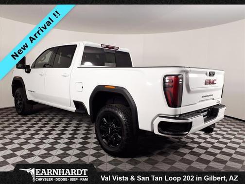 2025 GMC Sierra 2500 AT4