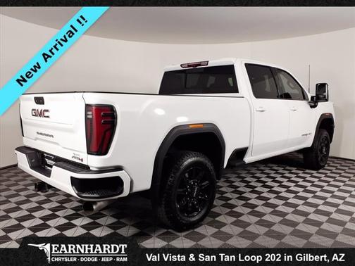 2025 GMC Sierra 2500 AT4