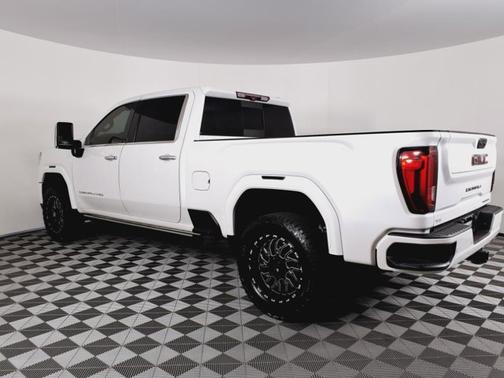 2023 GMC Sierra 2500 Denali