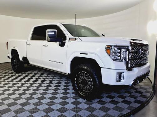 2023 GMC Sierra 2500 Denali