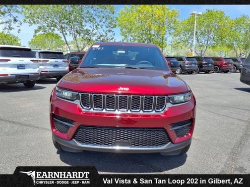 2025 Jeep Grand Cherokee Laredo X