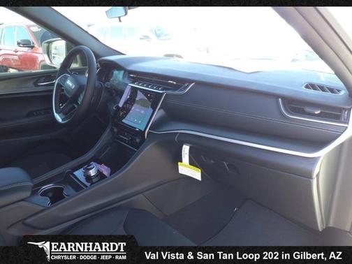 2025 Jeep Grand Cherokee Laredo X