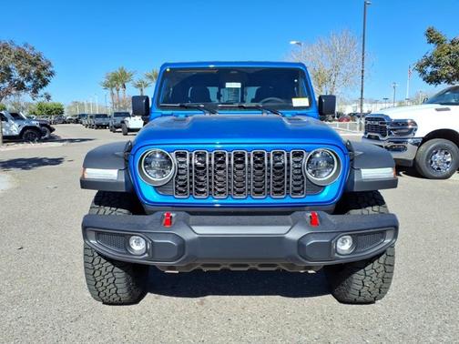 Hydro Blue Pearlcoat 2026 Jeep Gladiator Rubicon