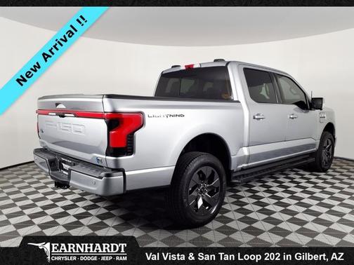 2022 Ford F-150 Lightning 