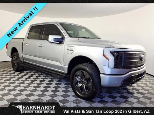 2022 Ford F-150 Lightning 