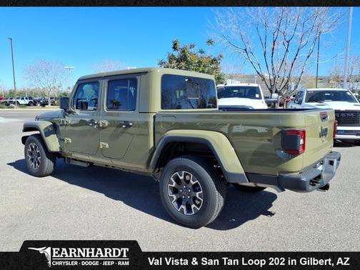 2026 Jeep Gladiator Sahara