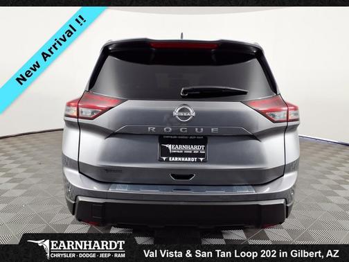Gun Metallic 2025 Nissan Rogue SV