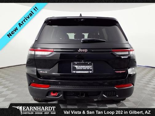 2022 Jeep Grand Cherokee Trailhawk