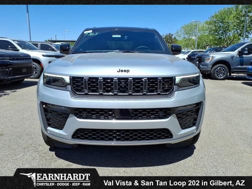 Silver Zynith 2026 Jeep Grand Cherokee Summit