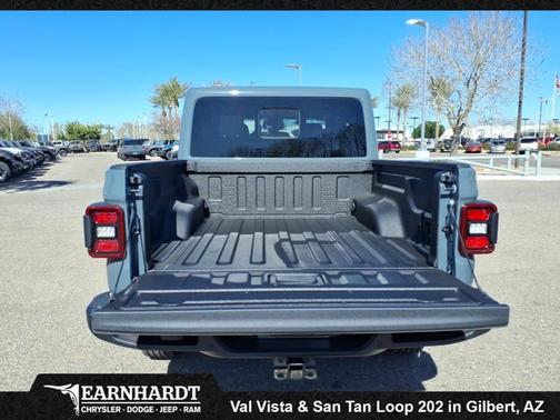 2026 Jeep Gladiator Sahara