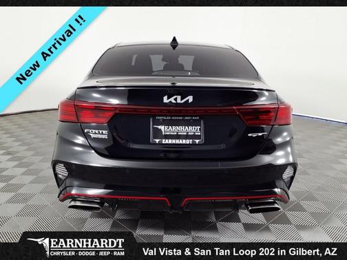 Aurora Black 2024 Kia Forte GT