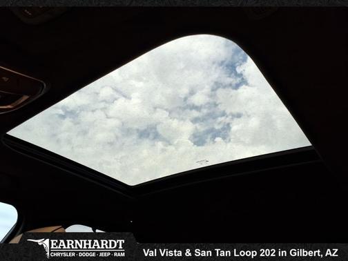 High Gloss Black 2027 Jeep Grand Cherokee Summit