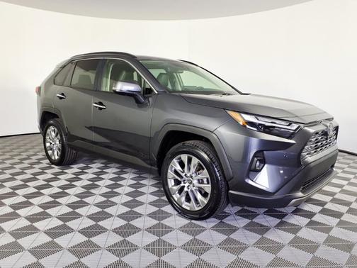 2022 Toyota RAV4 Limited