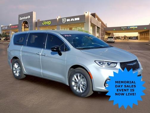 Silver Mist Clearcoat 2026 Chrysler Pacifica Select
