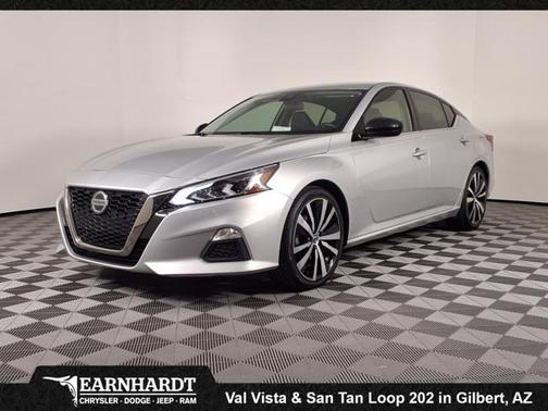 2020 Nissan Altima 2.5 SR